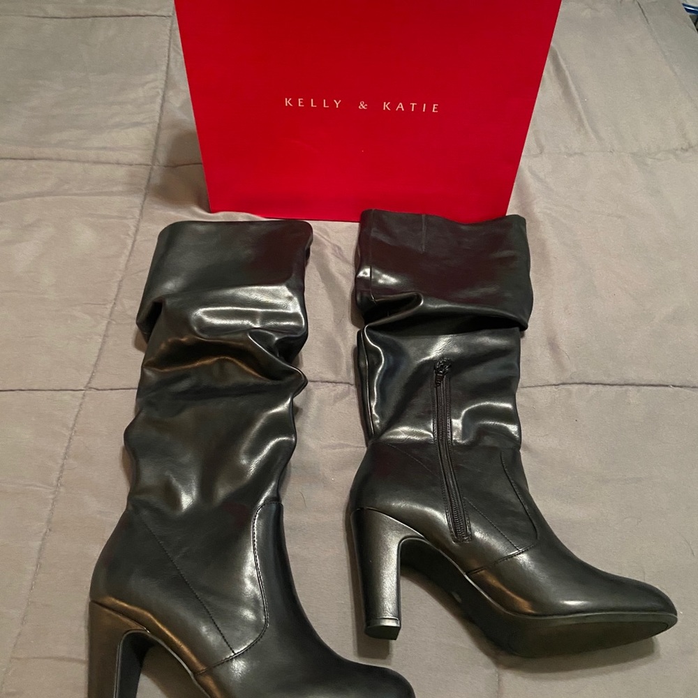 Kelly & Katie Agrafina Black Leather Boot size 10